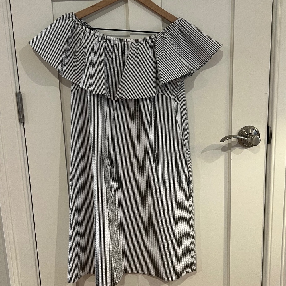 Eliza J Off the Shoulder Mini Dress Ruffle Seersucker Blue White Cotton Size 4